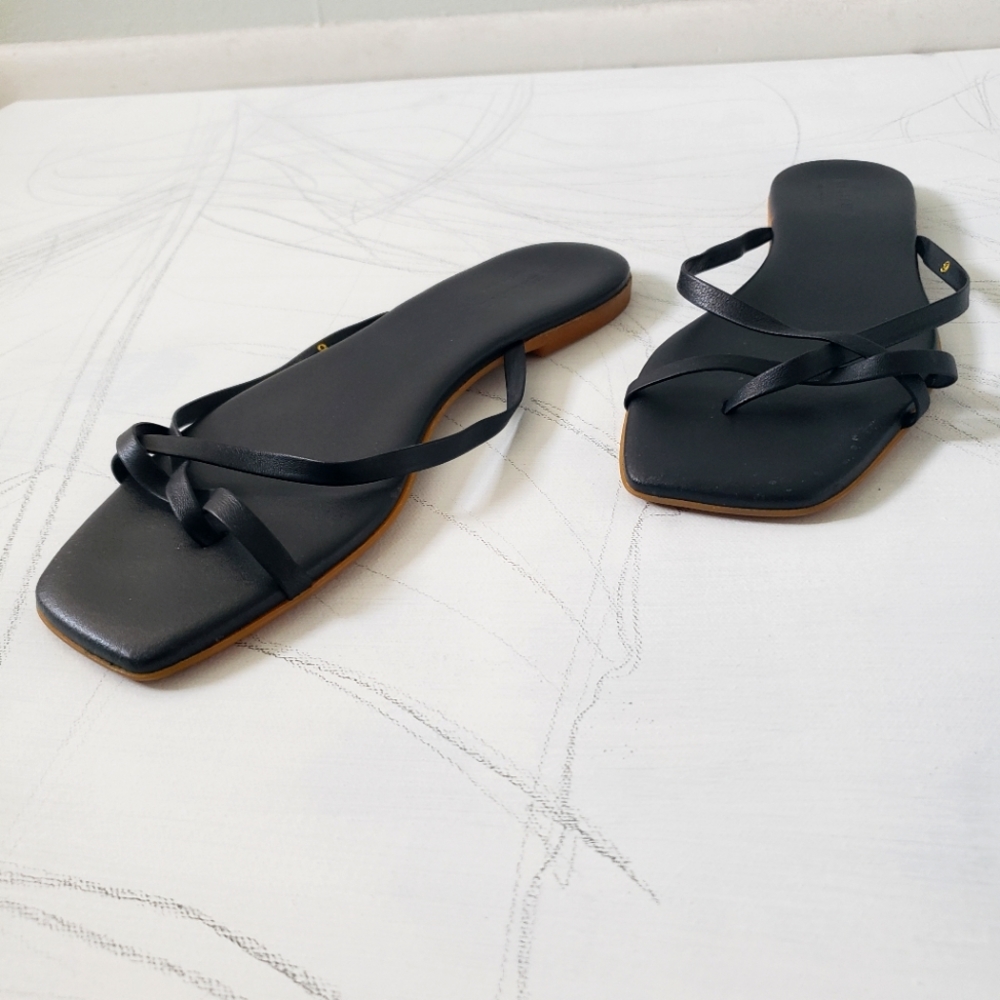 Everlane the Strappy Sandal Black